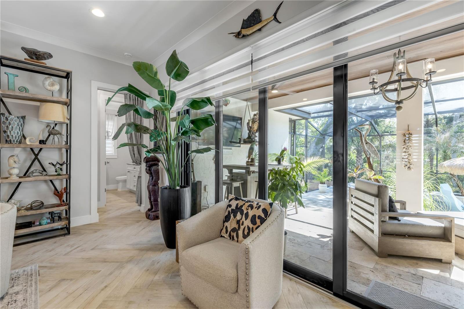 Listing photo id 34 for 1502 Saxon Drive