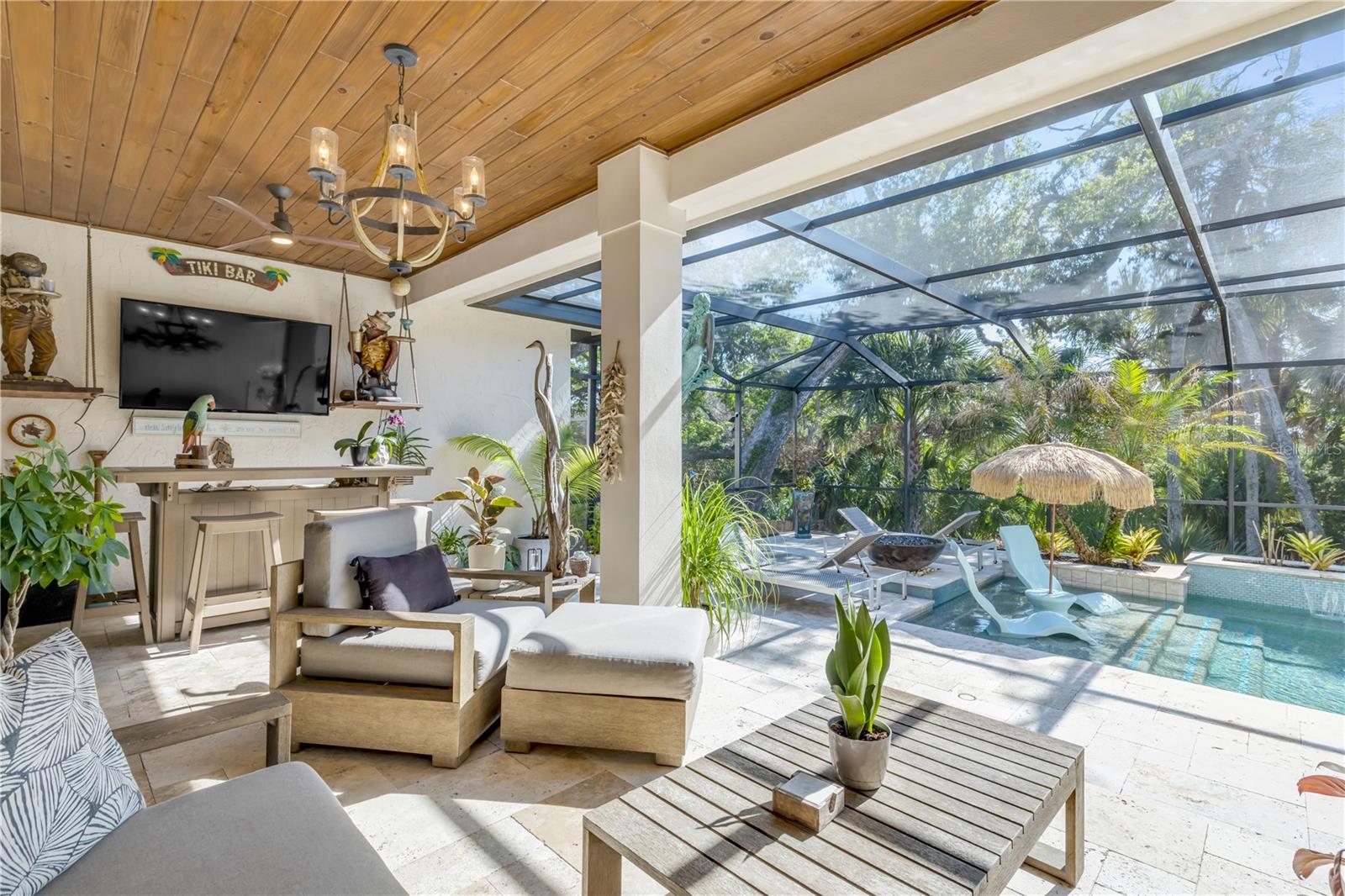 Listing photo id 56 for 1502 Saxon Drive