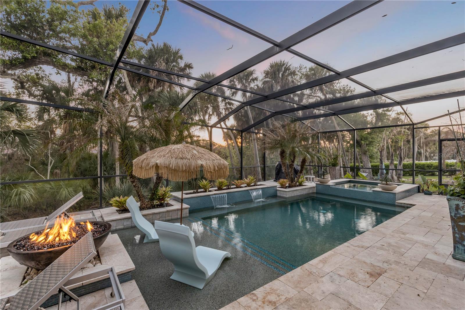 Listing photo id 4 for 1502 Saxon Drive