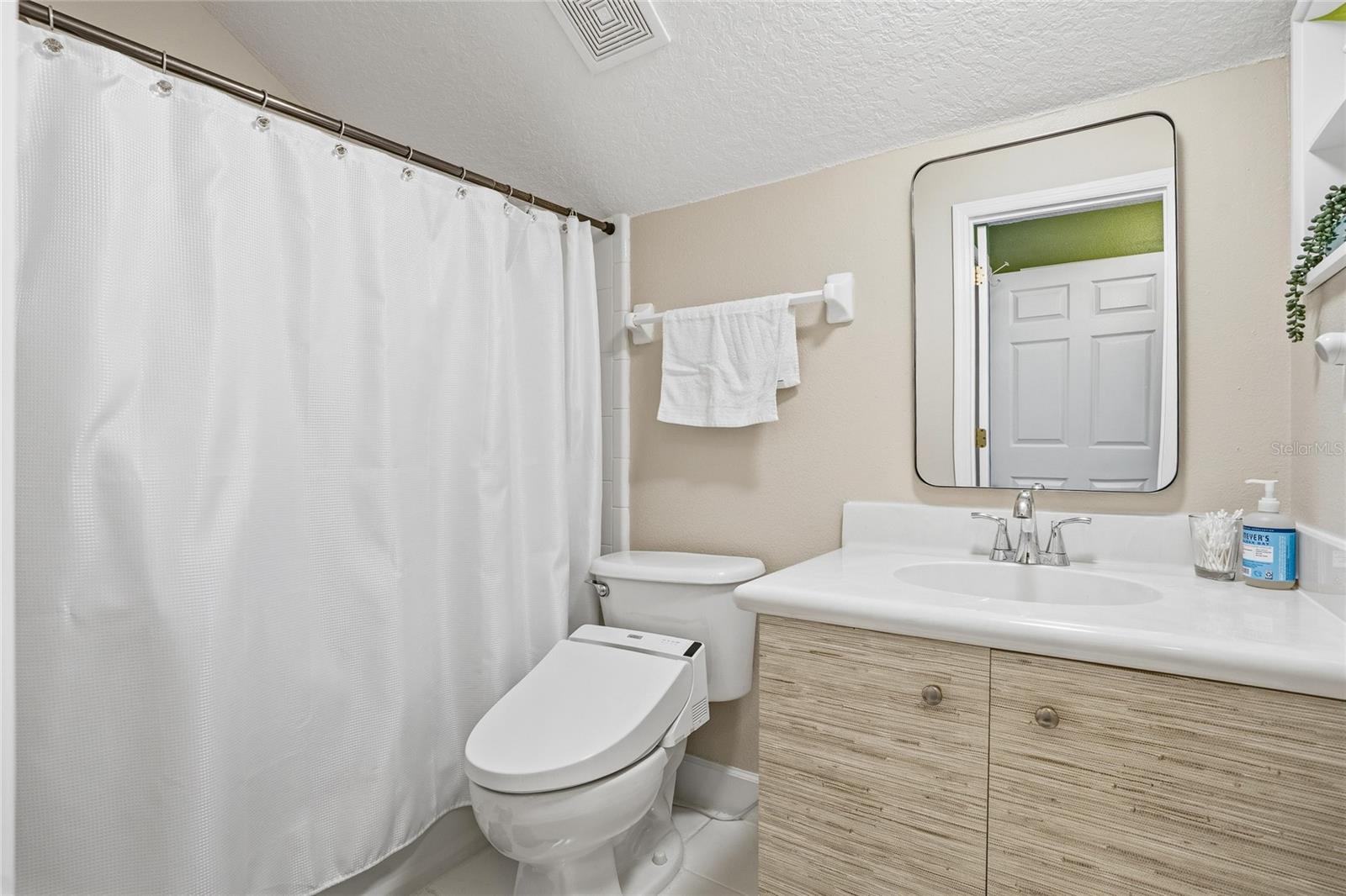 Image 43 of 62 For 1307 Crepe Myrtle Lane