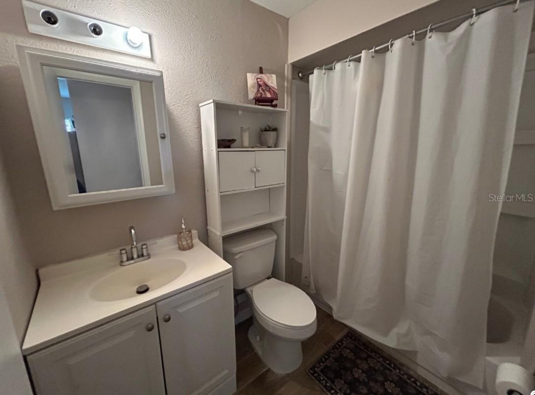 Image 12 of 21 For 127 Springwood Circle D