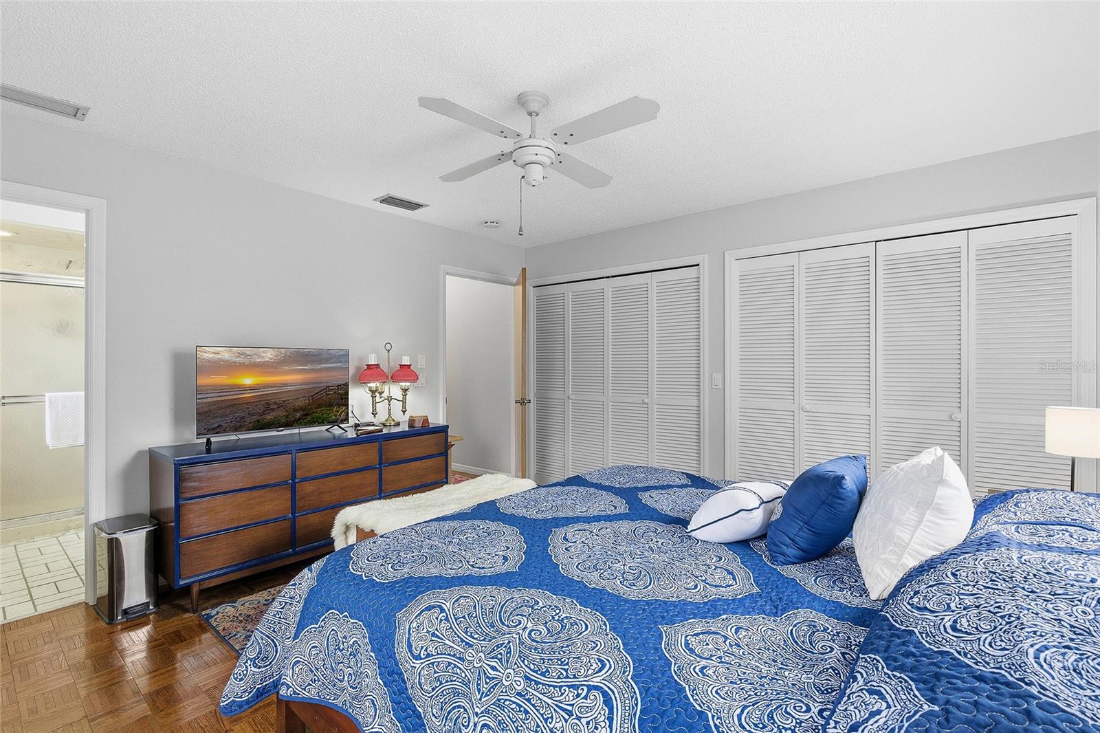 Image 20 of 40 For 2704 Sabal Palm Drive