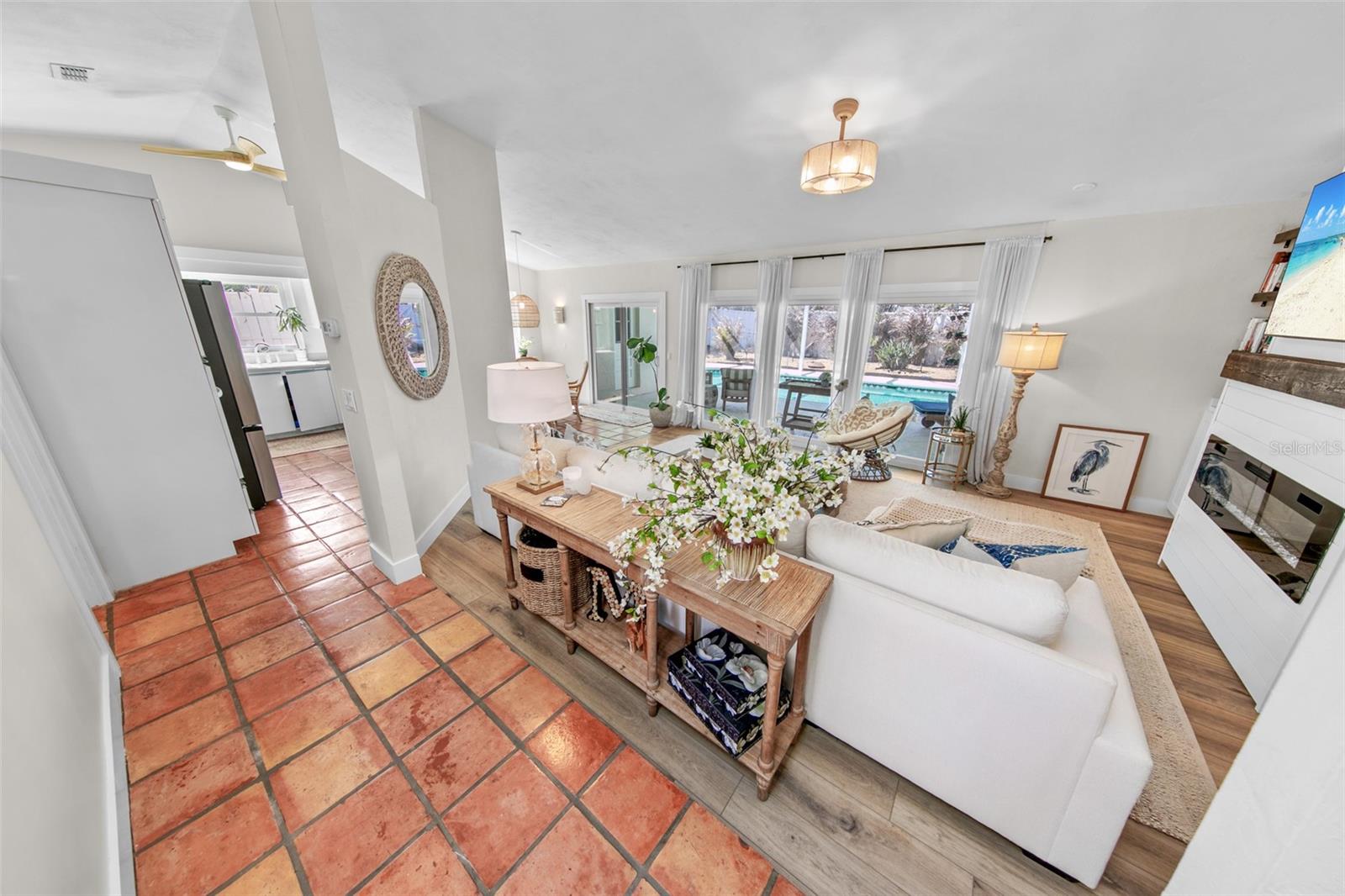 Image 3 of 37 For 4748 Riverglen Boulevard