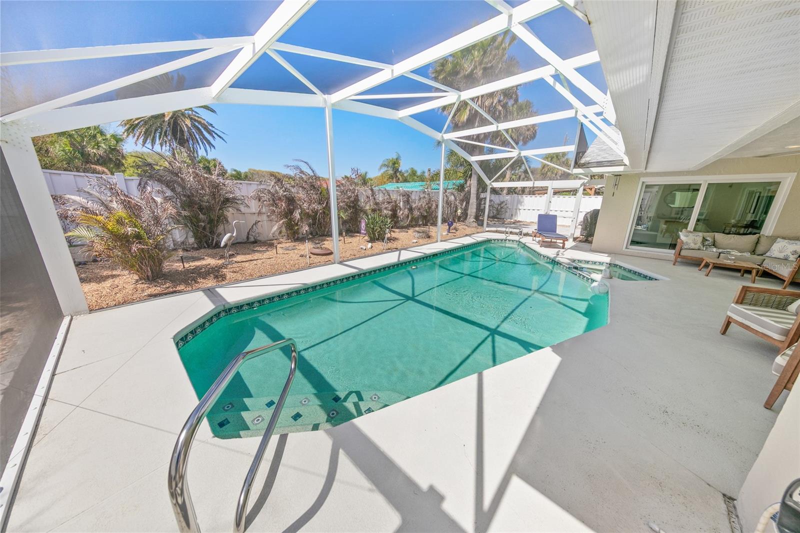 Image 32 of 37 For 4748 Riverglen Boulevard