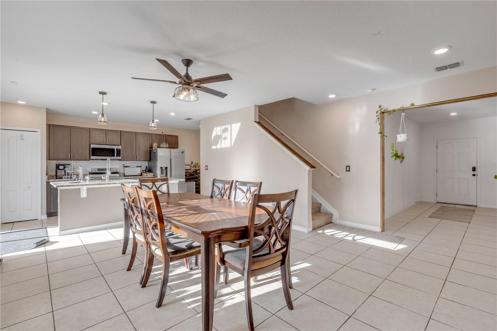 Image 23 of 55 For 2055 2nd Avenue