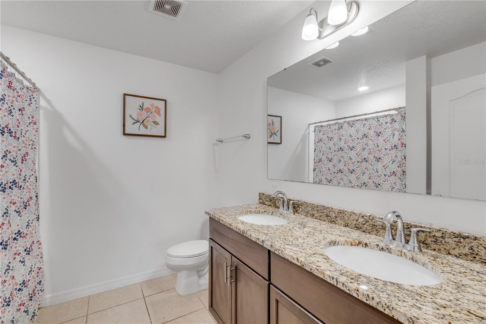 Image 31 of 55 For 2055 2nd Avenue