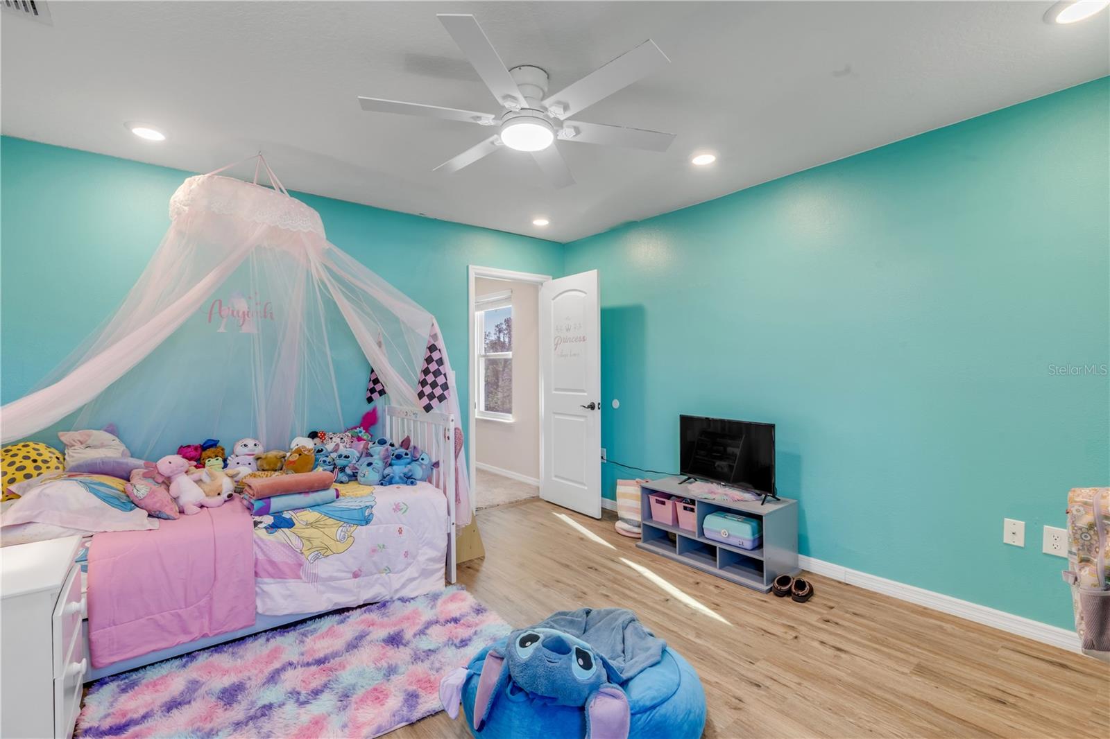 Image 44 of 55 For 2055 2nd Avenue