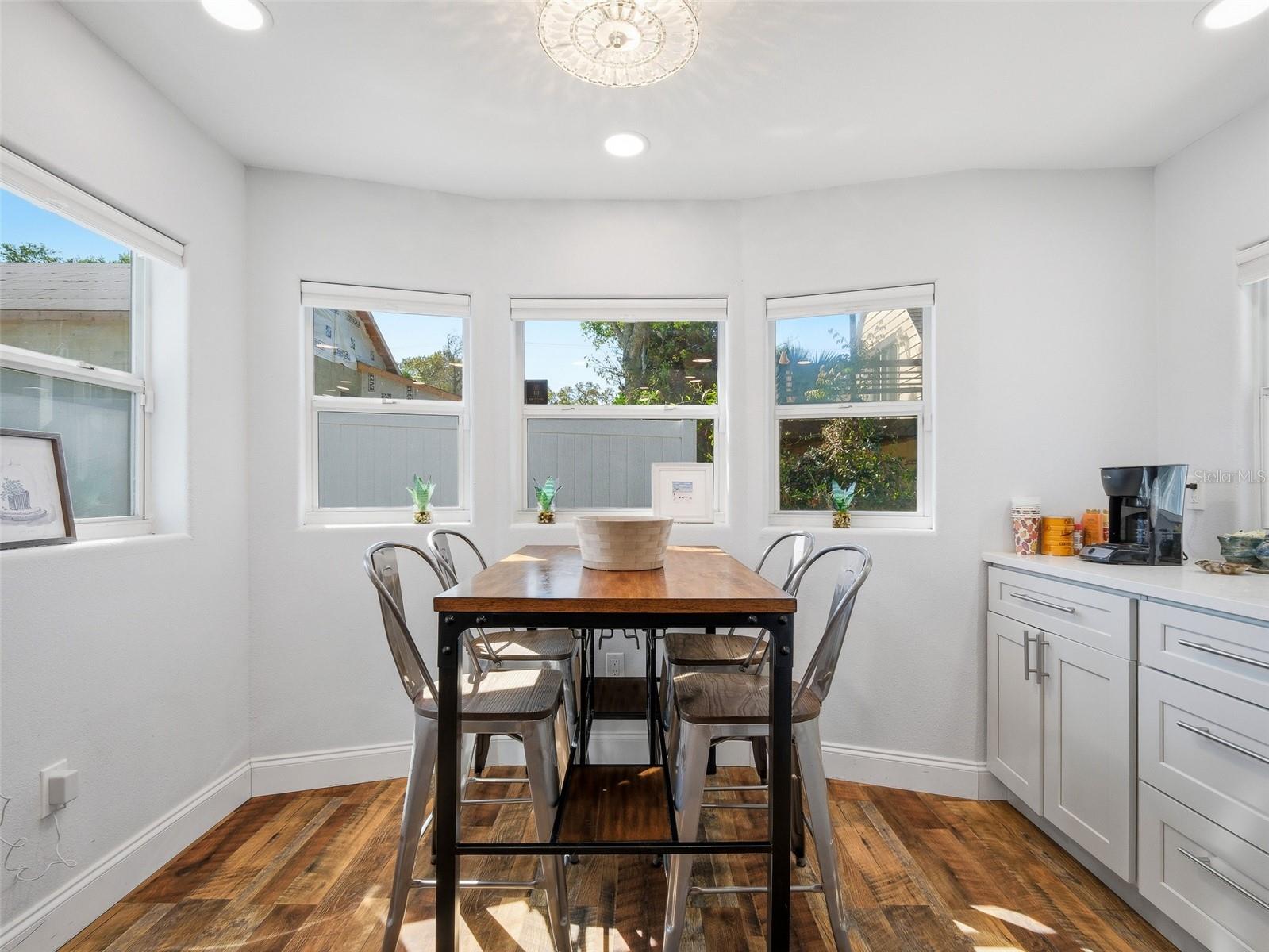 Image 21 of 51 For 428 Riverside Drive