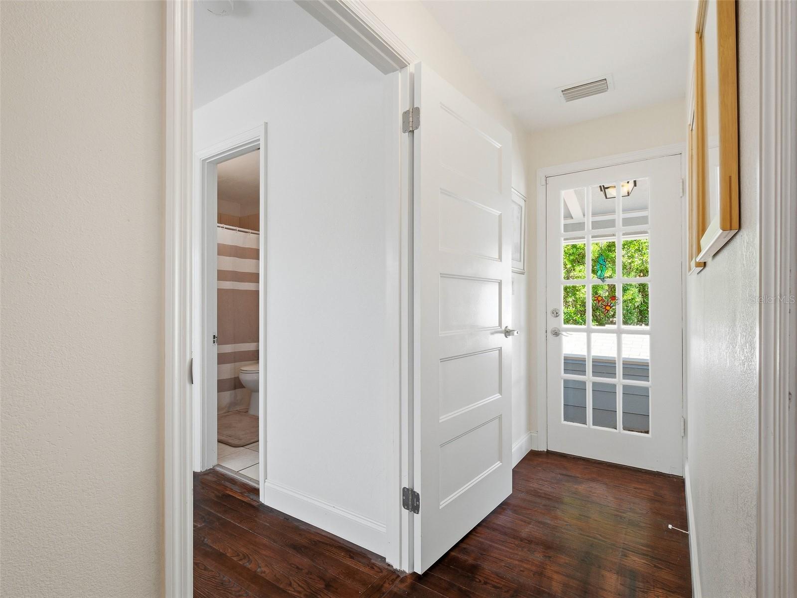 Image 35 of 51 For 428 Riverside Drive