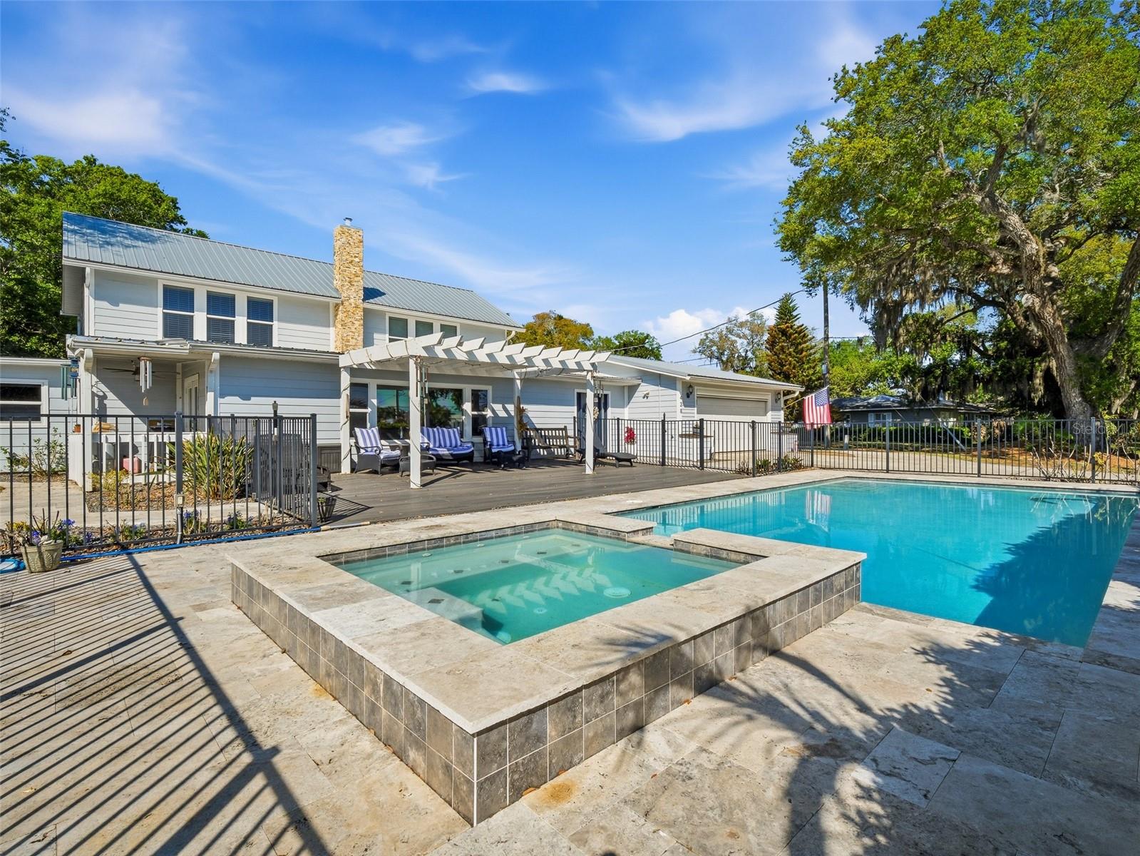 Image 45 of 51 For 428 Riverside Drive