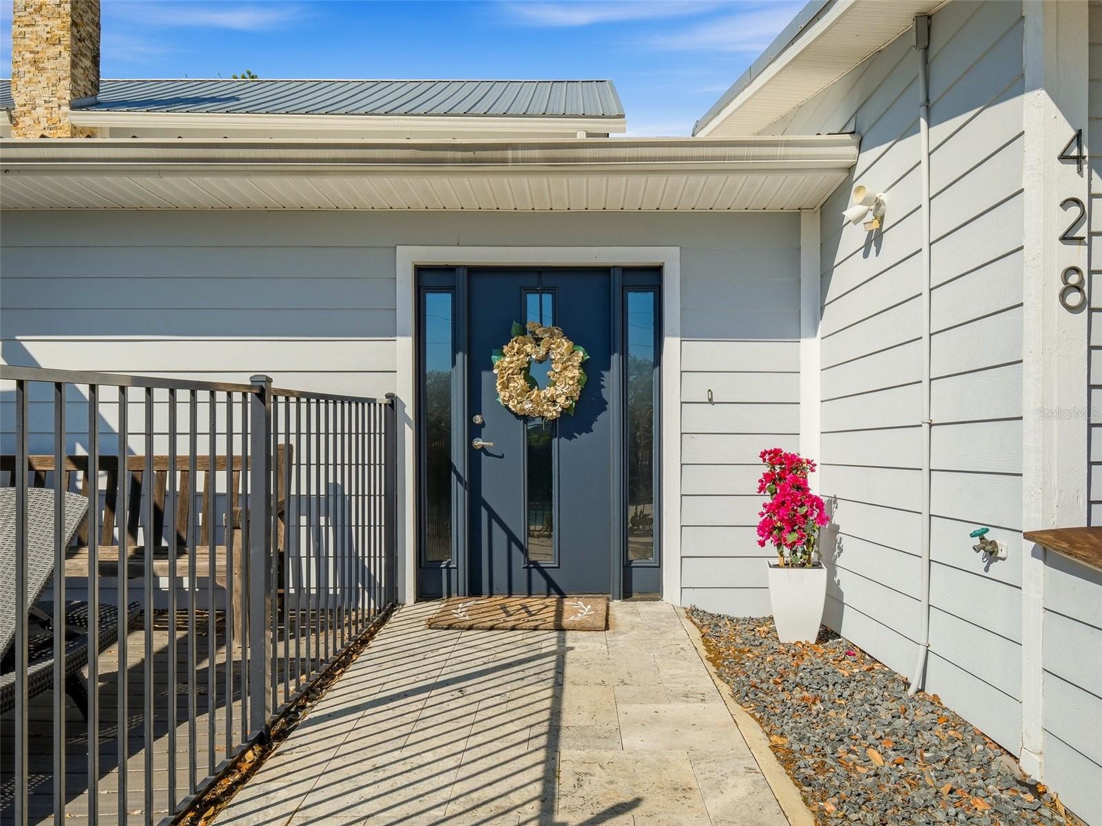 Image 9 of 51 For 428 Riverside Drive