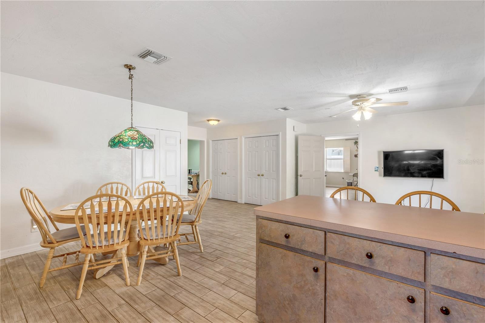 Image 19 of 64 For 1416 Southard Avenue