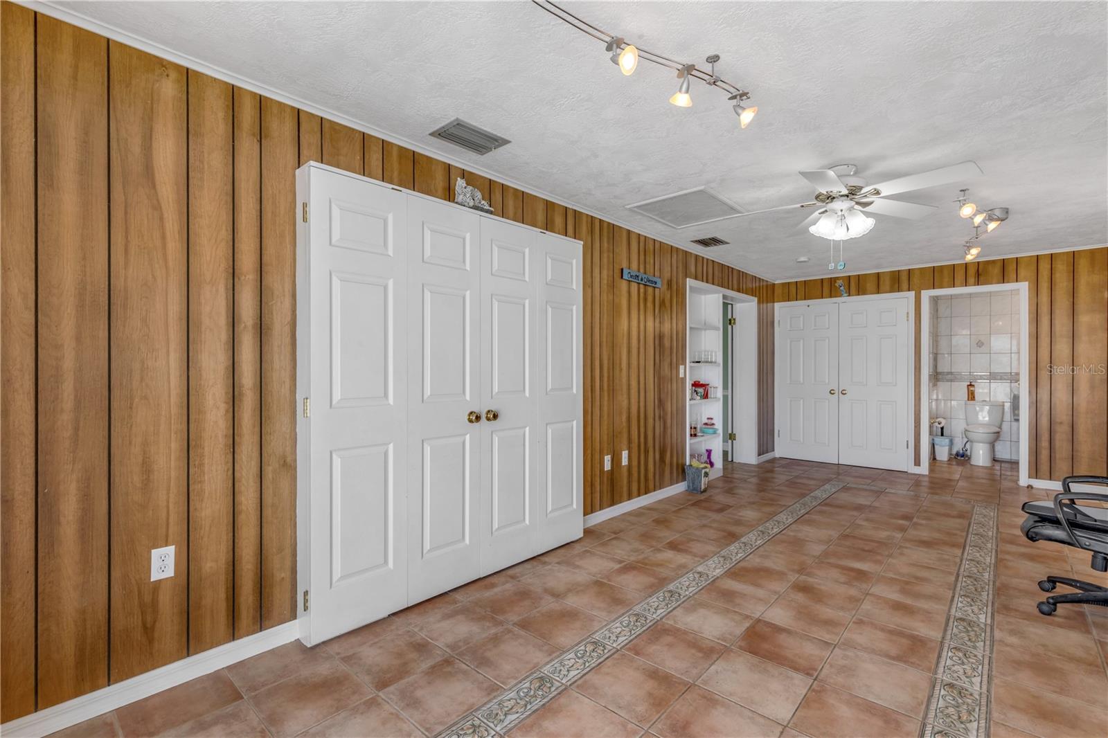 Image 39 of 64 For 1416 Southard Avenue