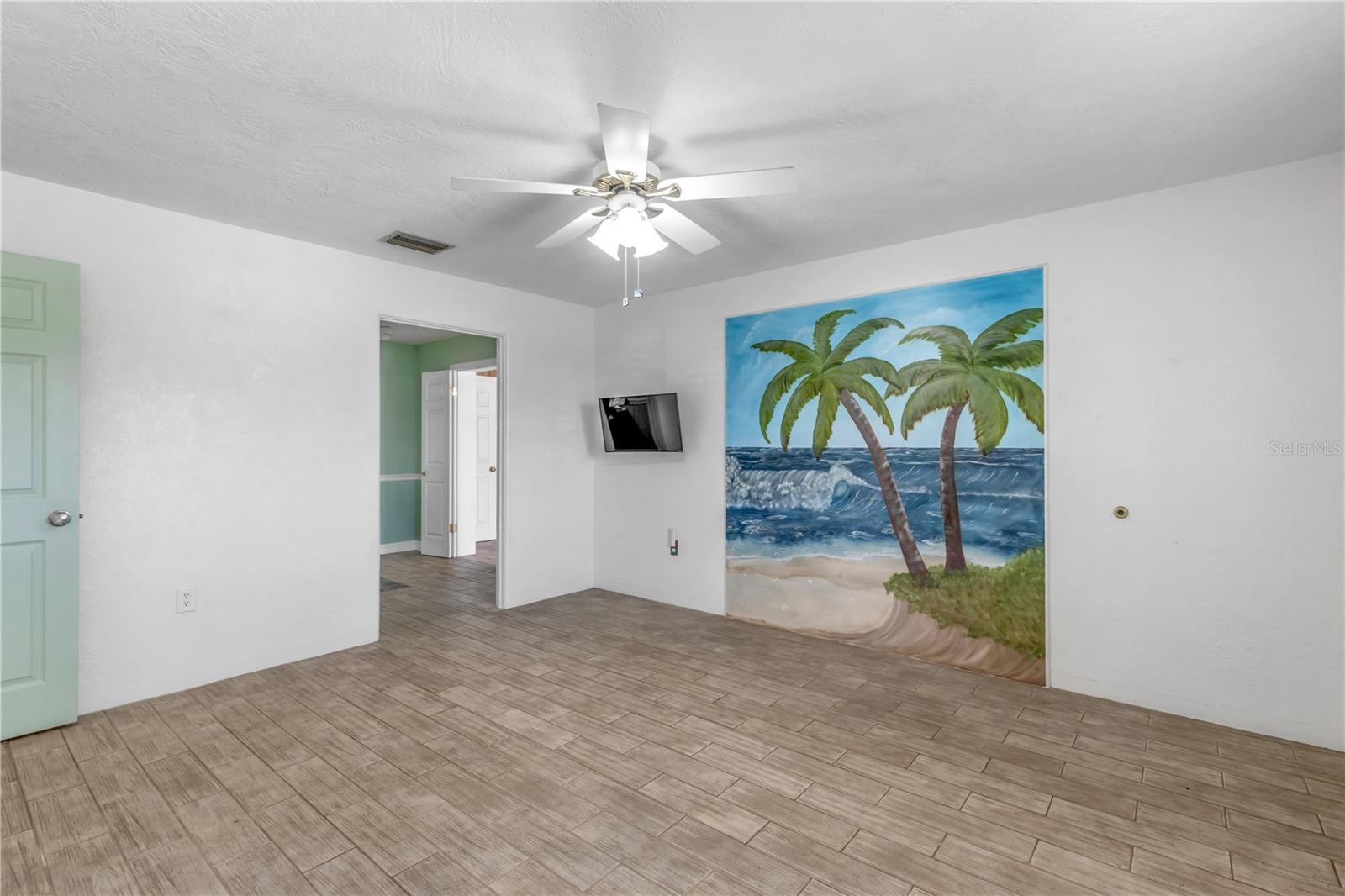 Image 8 of 64 For 1416 Southard Avenue