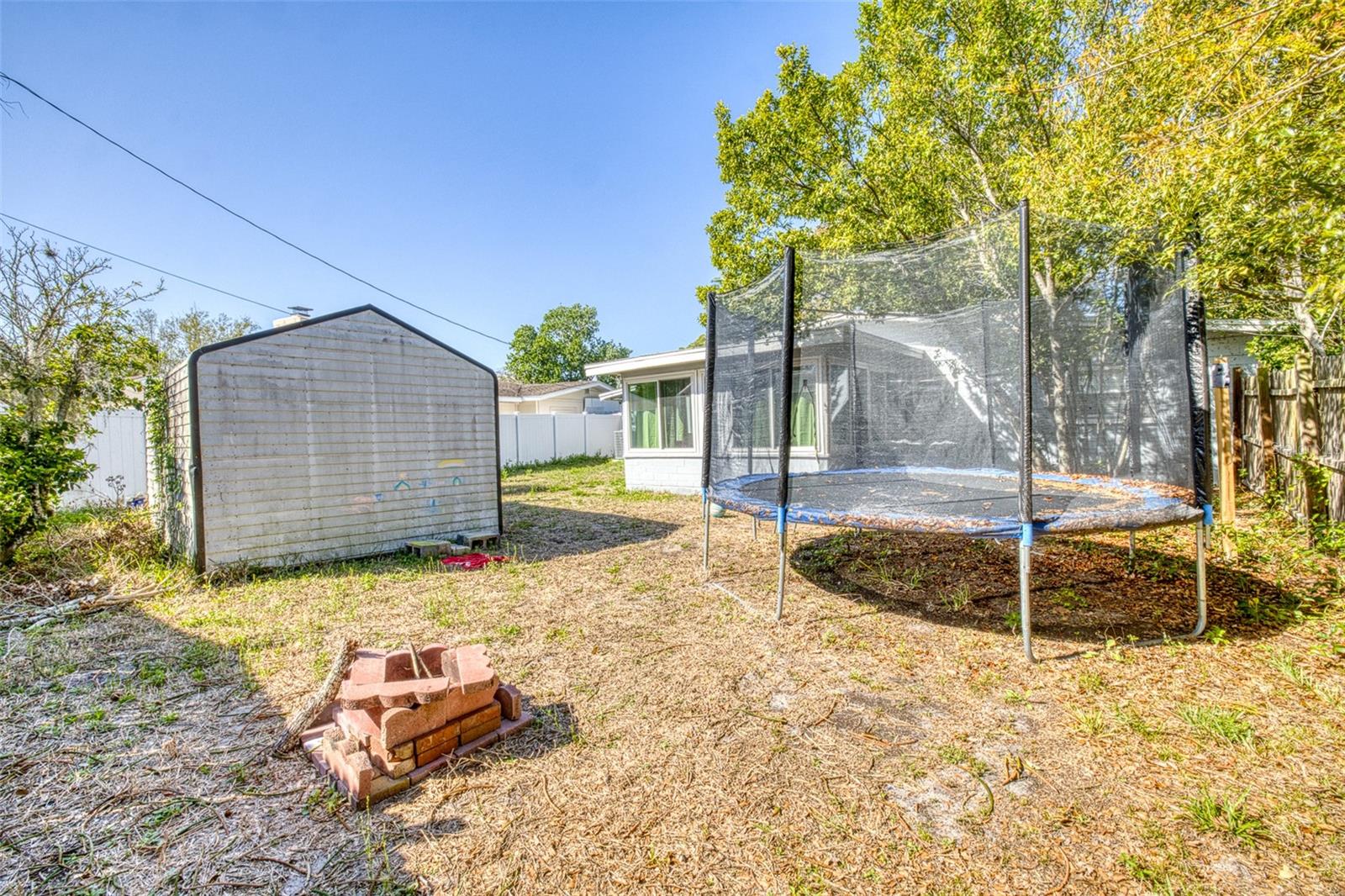 Image 18 of 21 For 2821 Oak Lea Drive