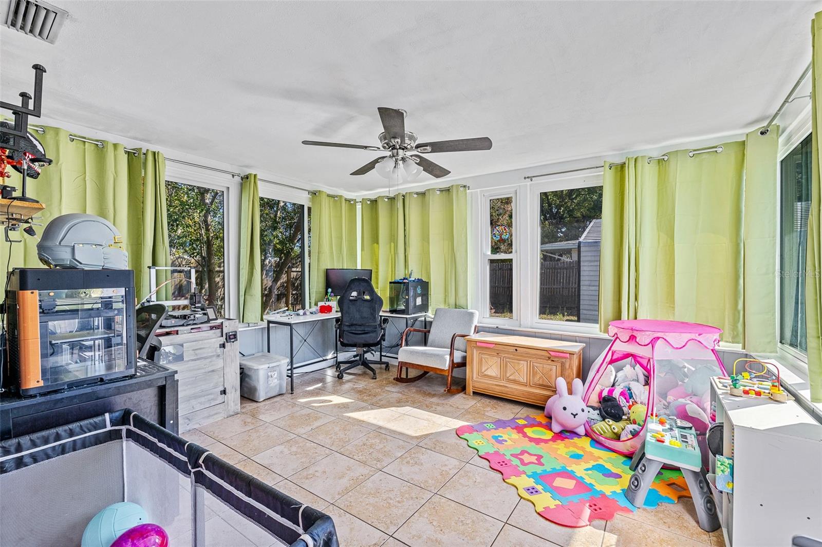 Image 8 of 21 For 2821 Oak Lea Drive