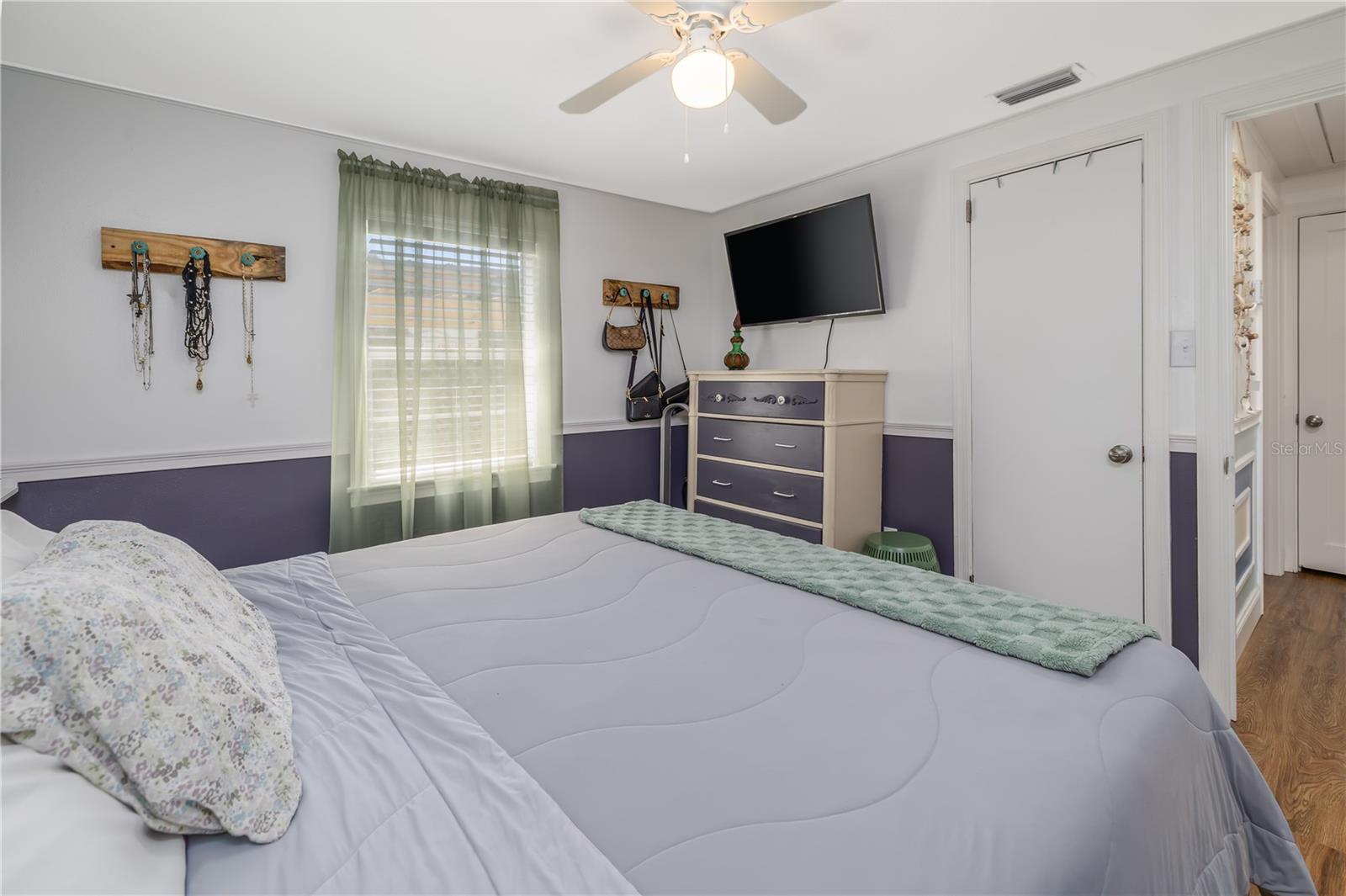 Image 16 of 55 For 69 Bayshore Drive