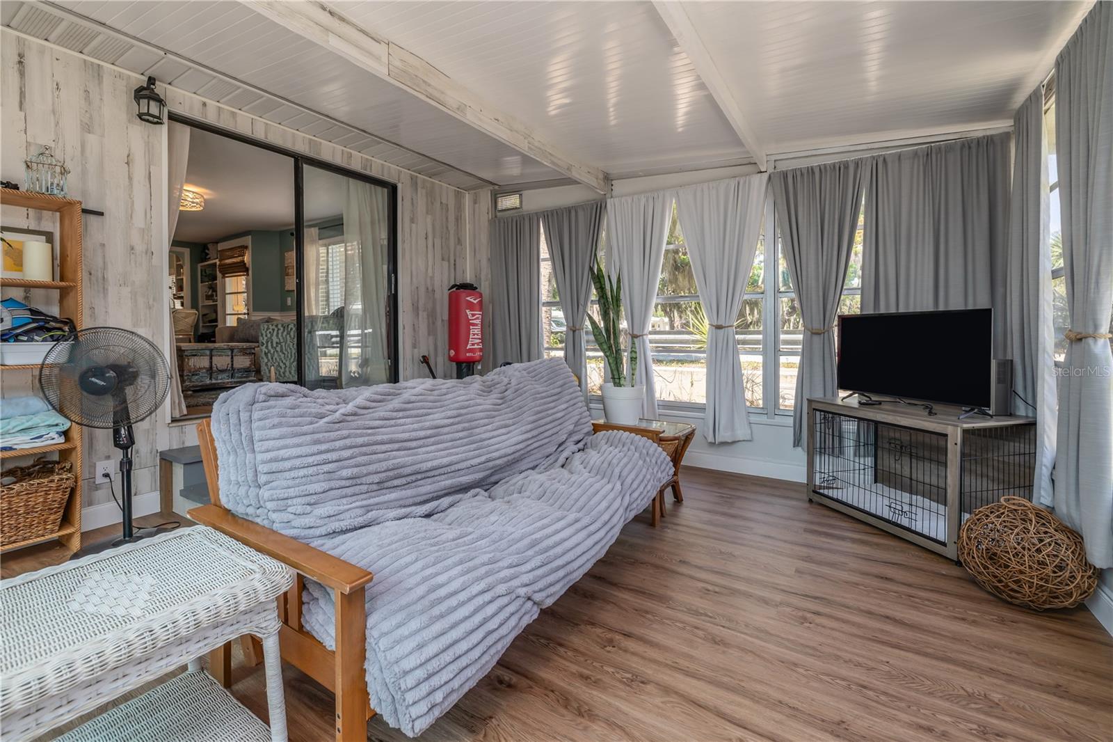 Image 23 of 55 For 69 Bayshore Drive