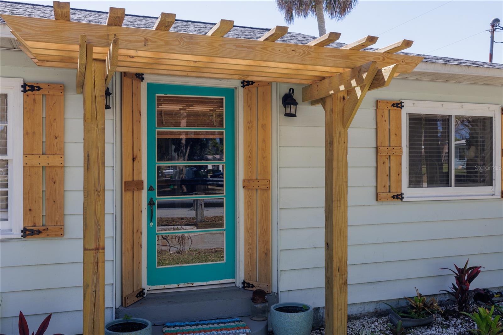 Image 26 of 55 For 69 Bayshore Drive