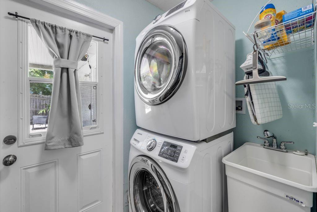 Image 20 of 31 For 115 Orange Avenue