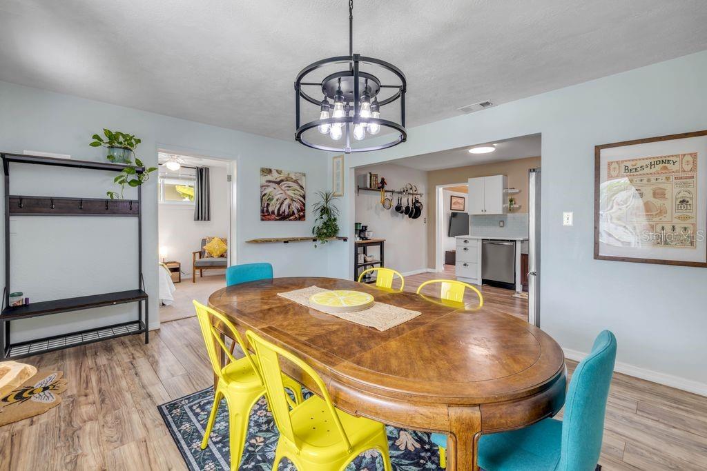 Image 7 of 31 For 115 Orange Avenue