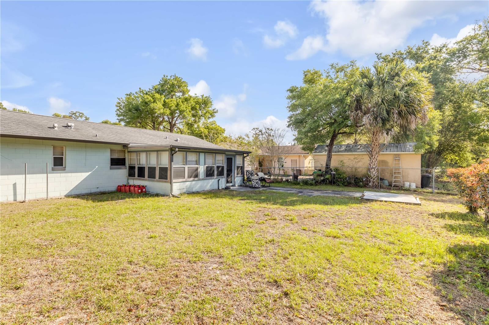 Image 32 of 45 For 1460 Chris Avenue