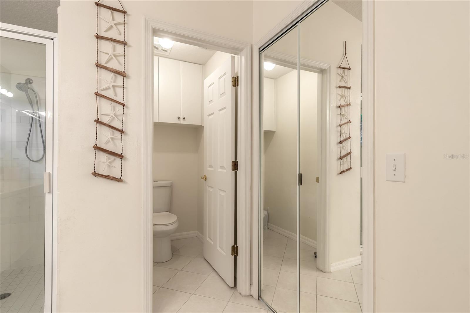 Image 19 of 36 For 983 Countryside West Boulevard