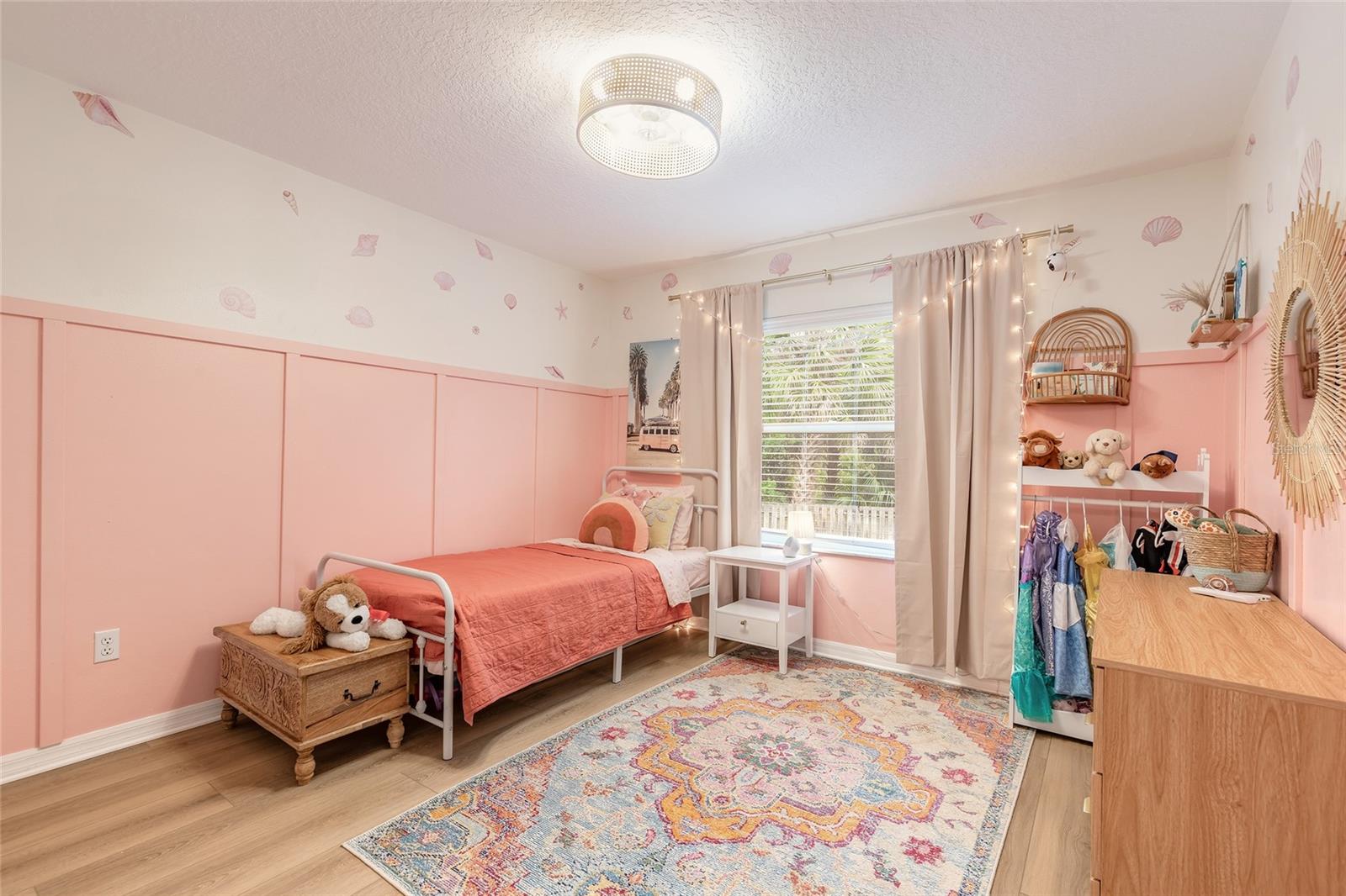 Image 24 of 36 For 983 Countryside West Boulevard