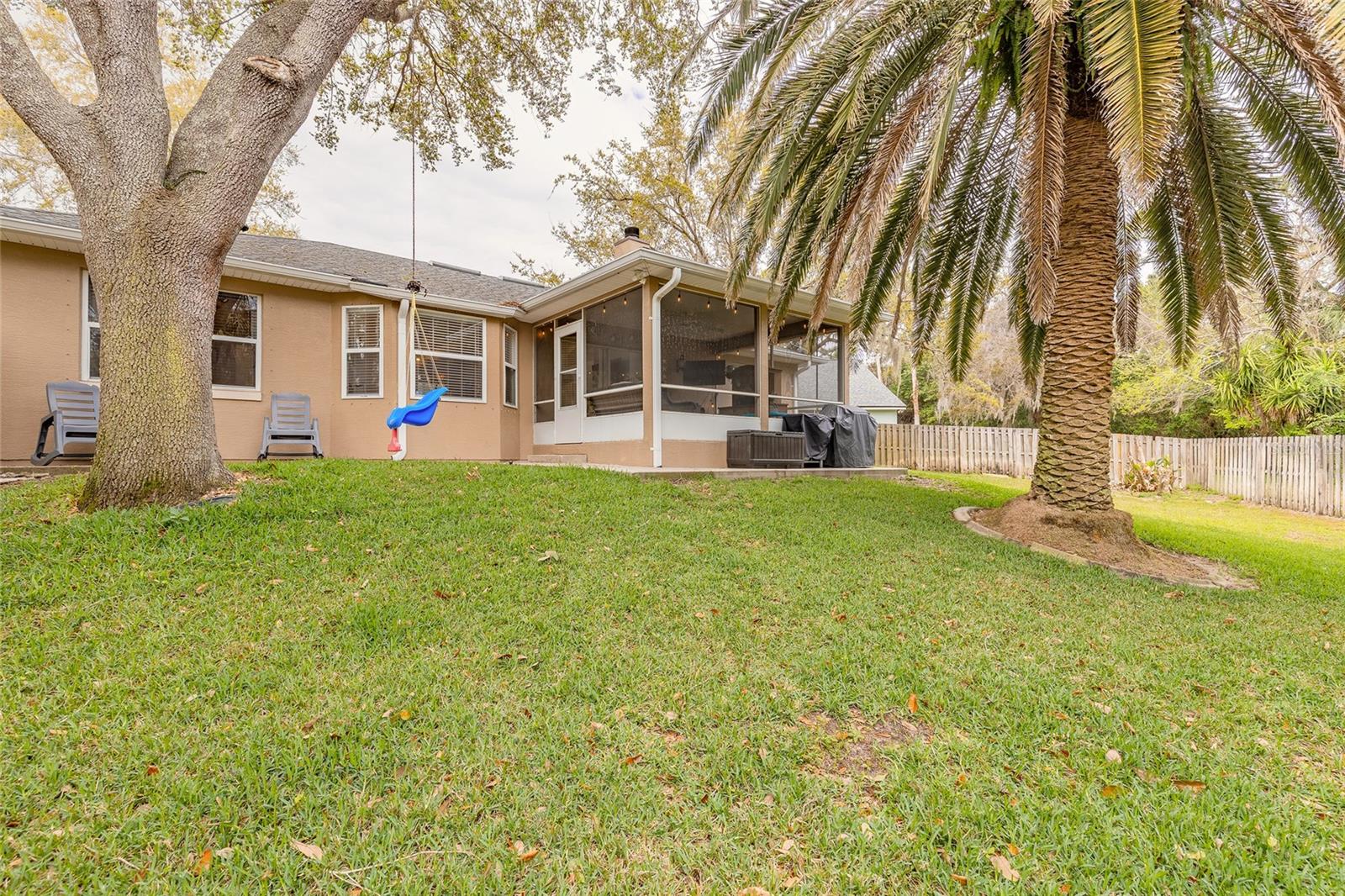 Image 28 of 36 For 983 Countryside West Boulevard