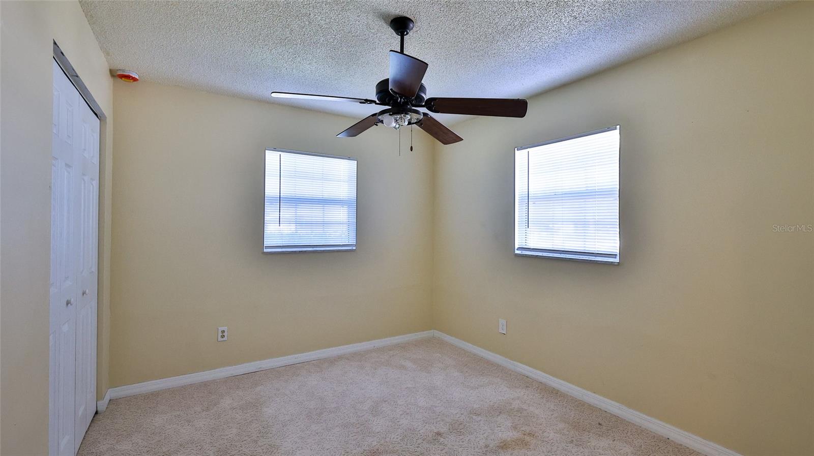 Image 17 of 28 For 1915 Umbrella Tree Drive