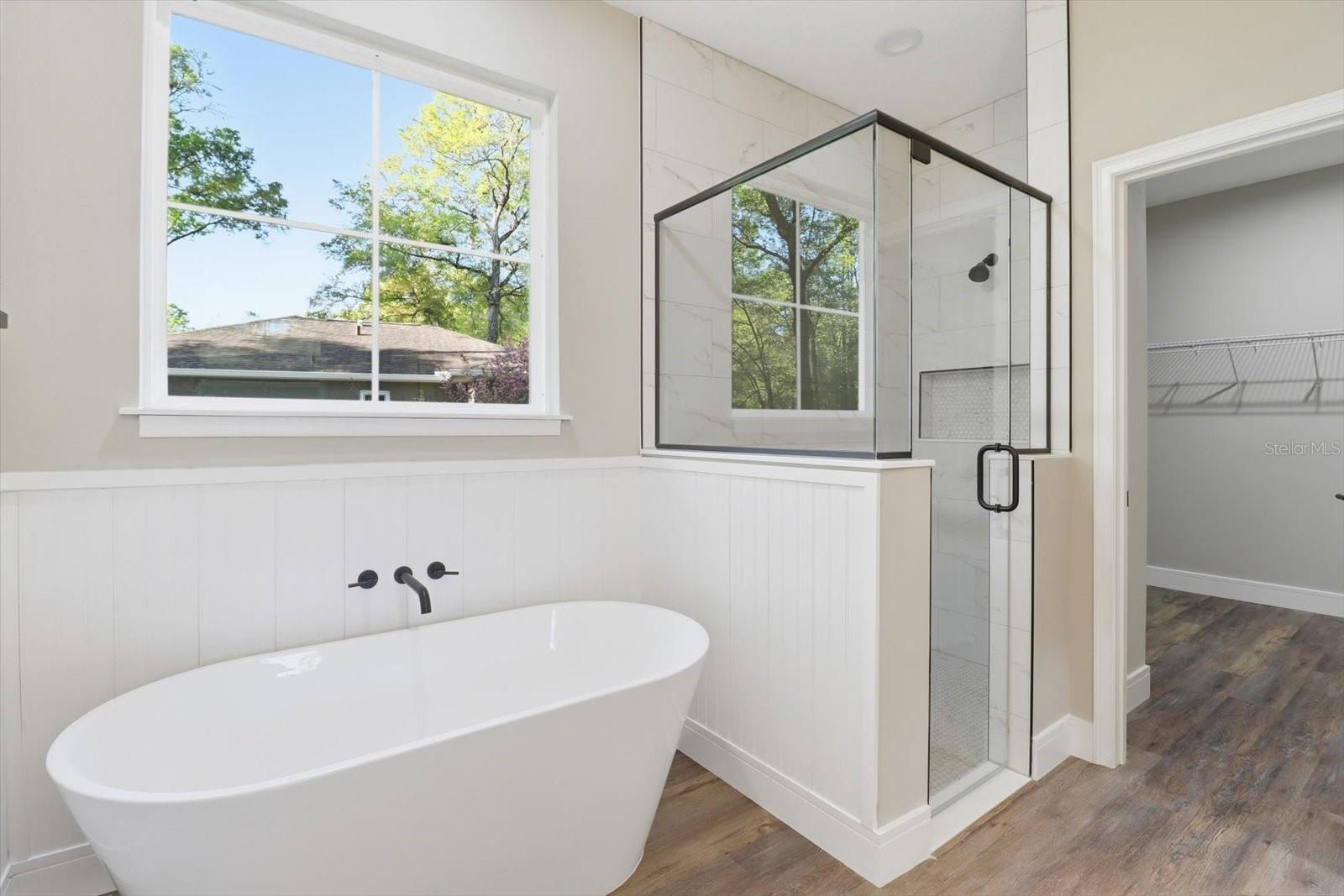 Image 20 of 46 For 19126 101st Street