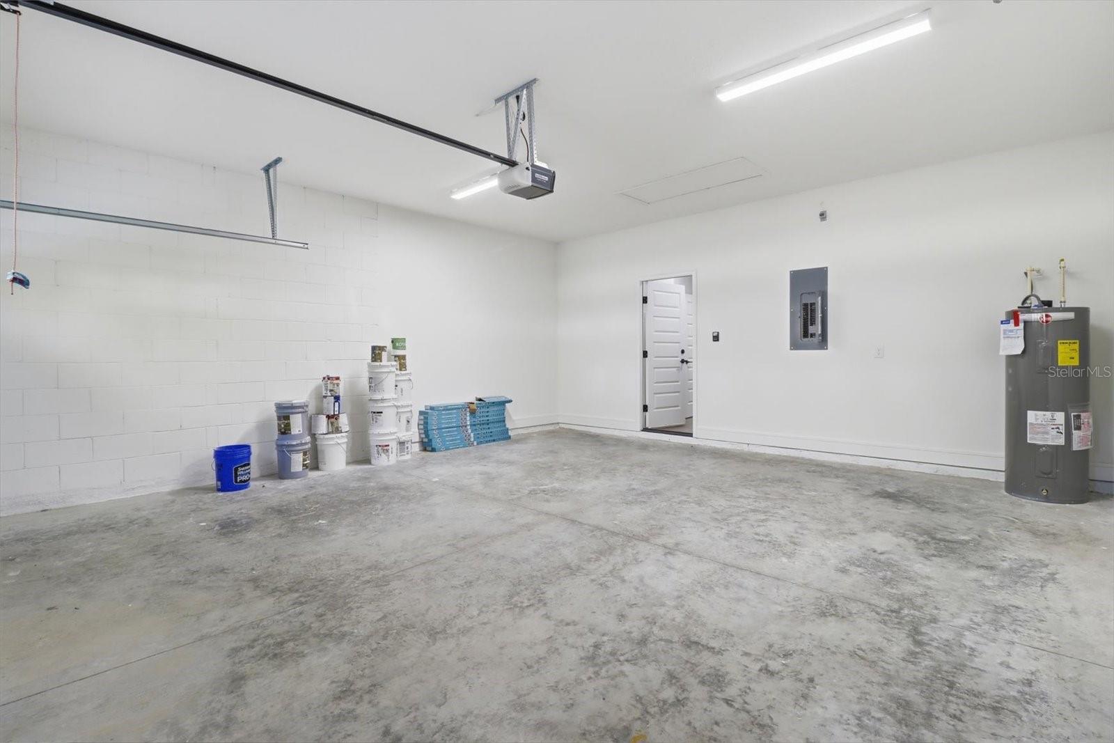 Image 24 of 46 For 19126 101st Street