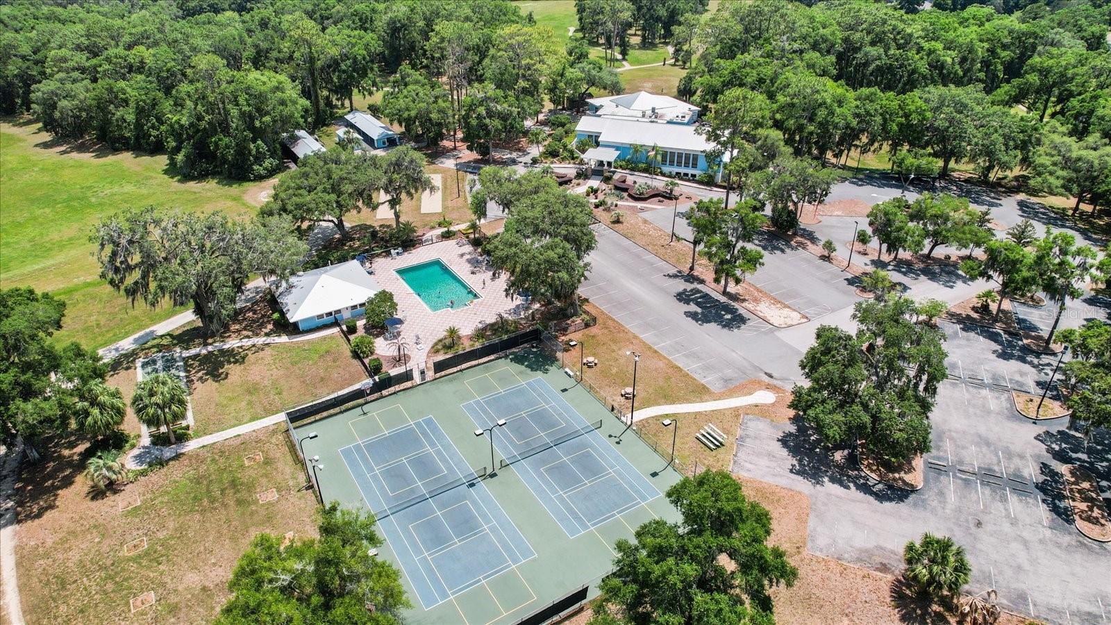 Image 40 of 46 For 19126 101st Street