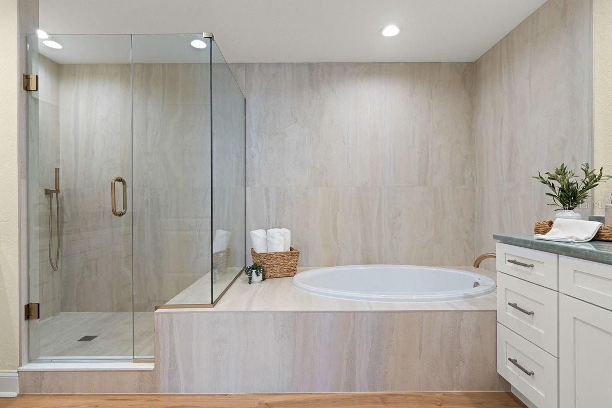 Image 16 of 35 For 255 Minorca Beach Way 704