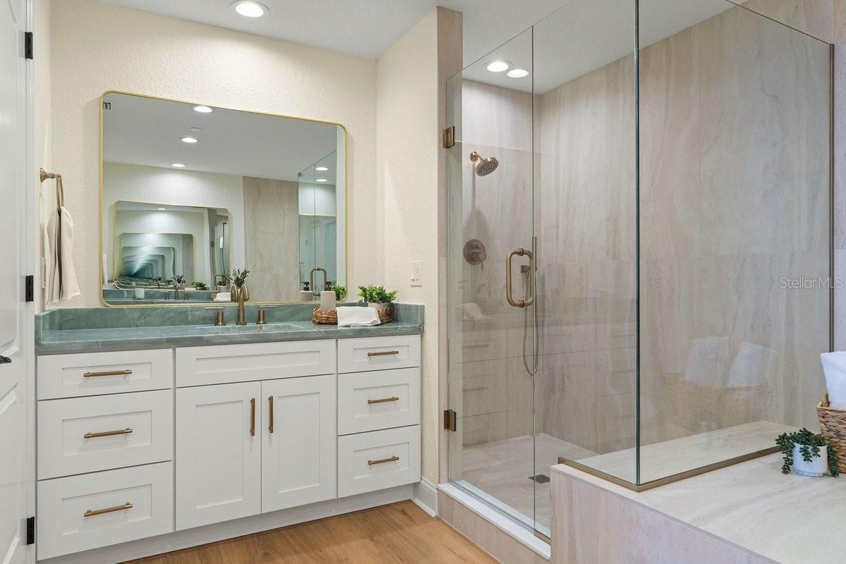 Image 17 of 35 For 255 Minorca Beach Way 704