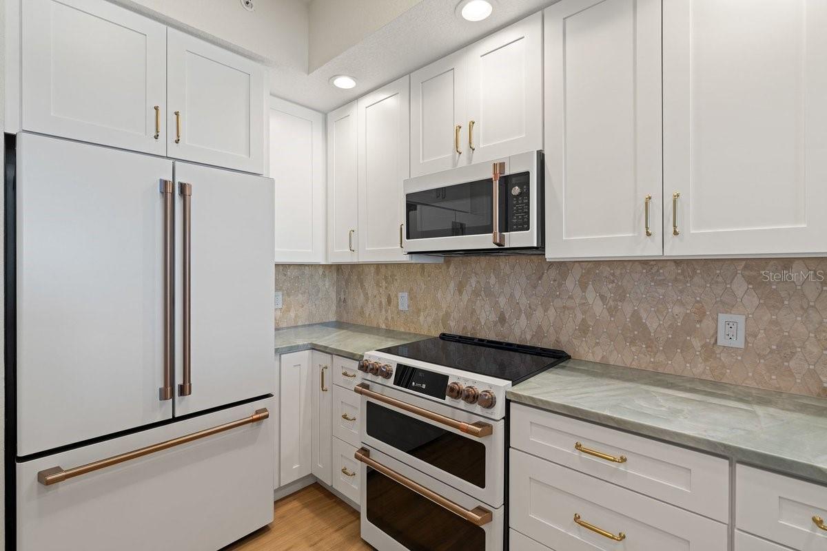 Image 5 of 35 For 255 Minorca Beach Way 704