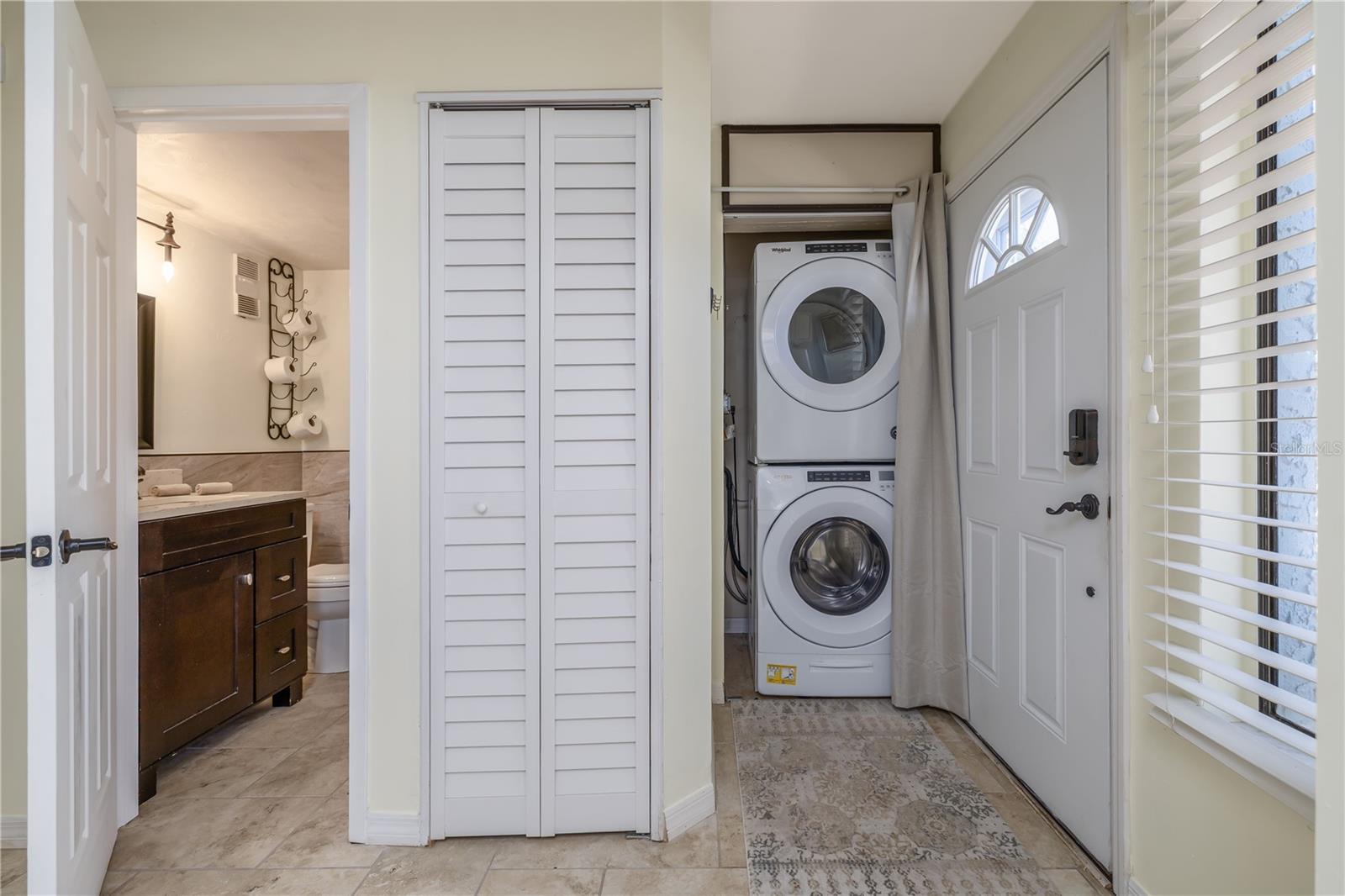 Image 13 of 25 For 3333 Ridgewood Avenue 27g