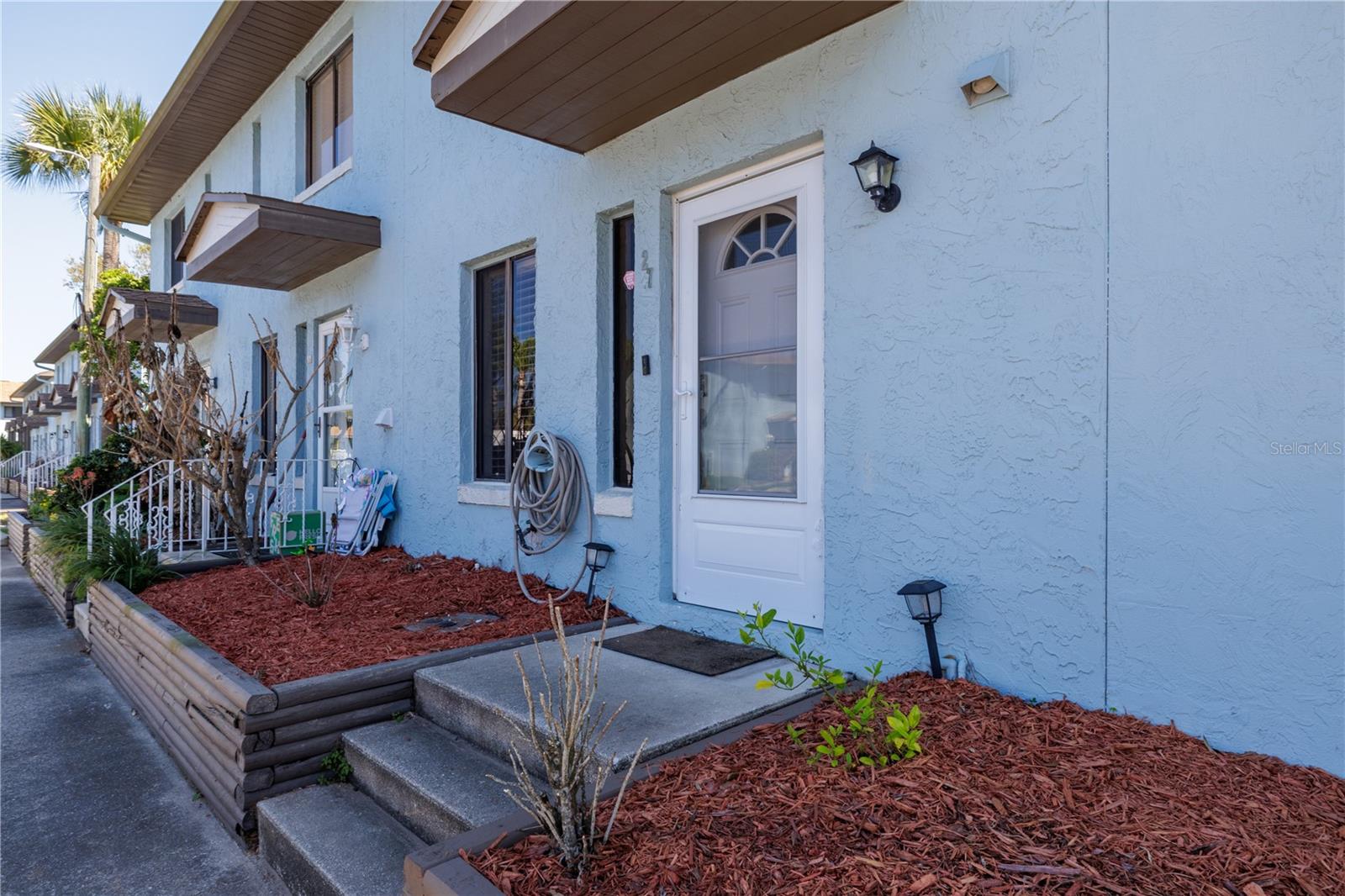 Image 2 of 25 For 3333 Ridgewood Avenue 27g