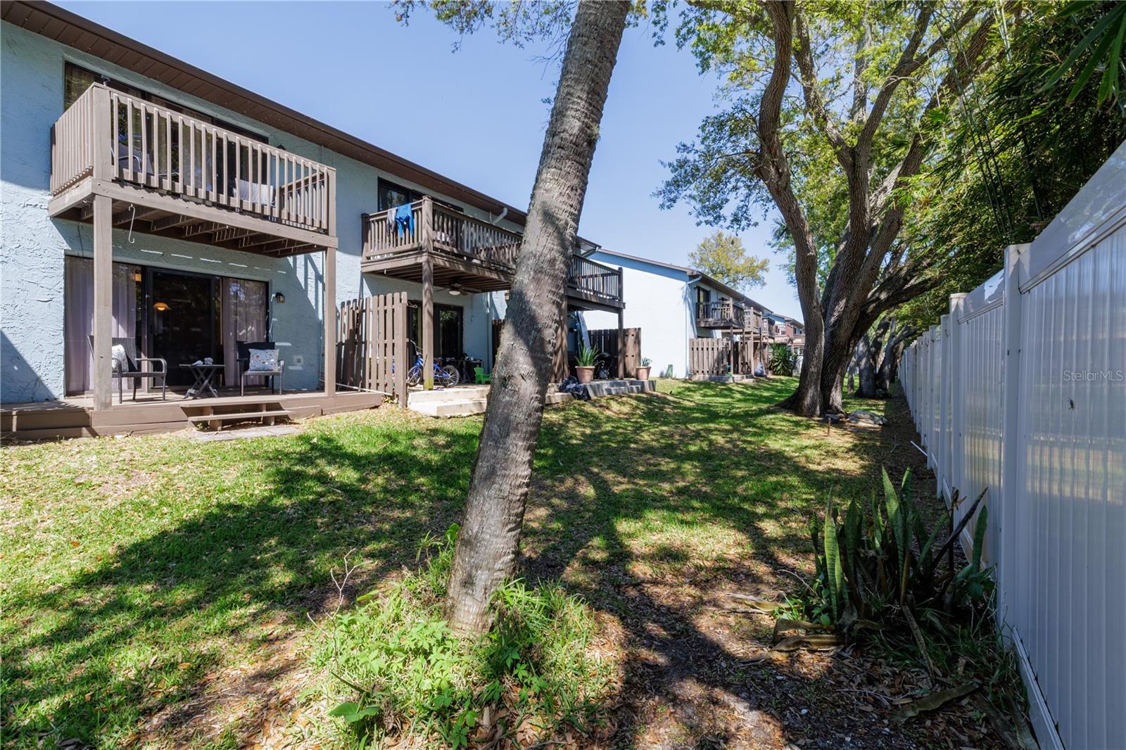 Image 21 of 25 For 3333 Ridgewood Avenue 27g