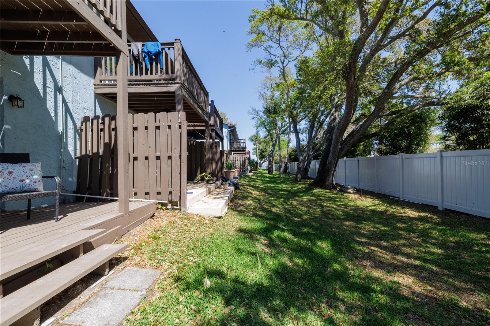 Image 22 of 25 For 3333 Ridgewood Avenue 27g