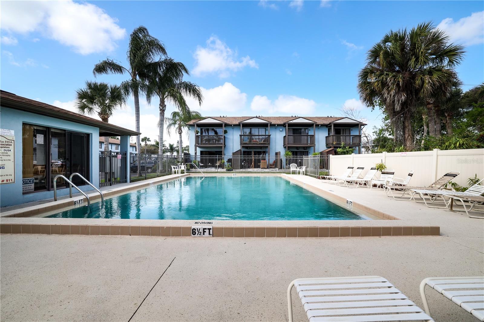 Image 24 of 25 For 3333 Ridgewood Avenue 27g