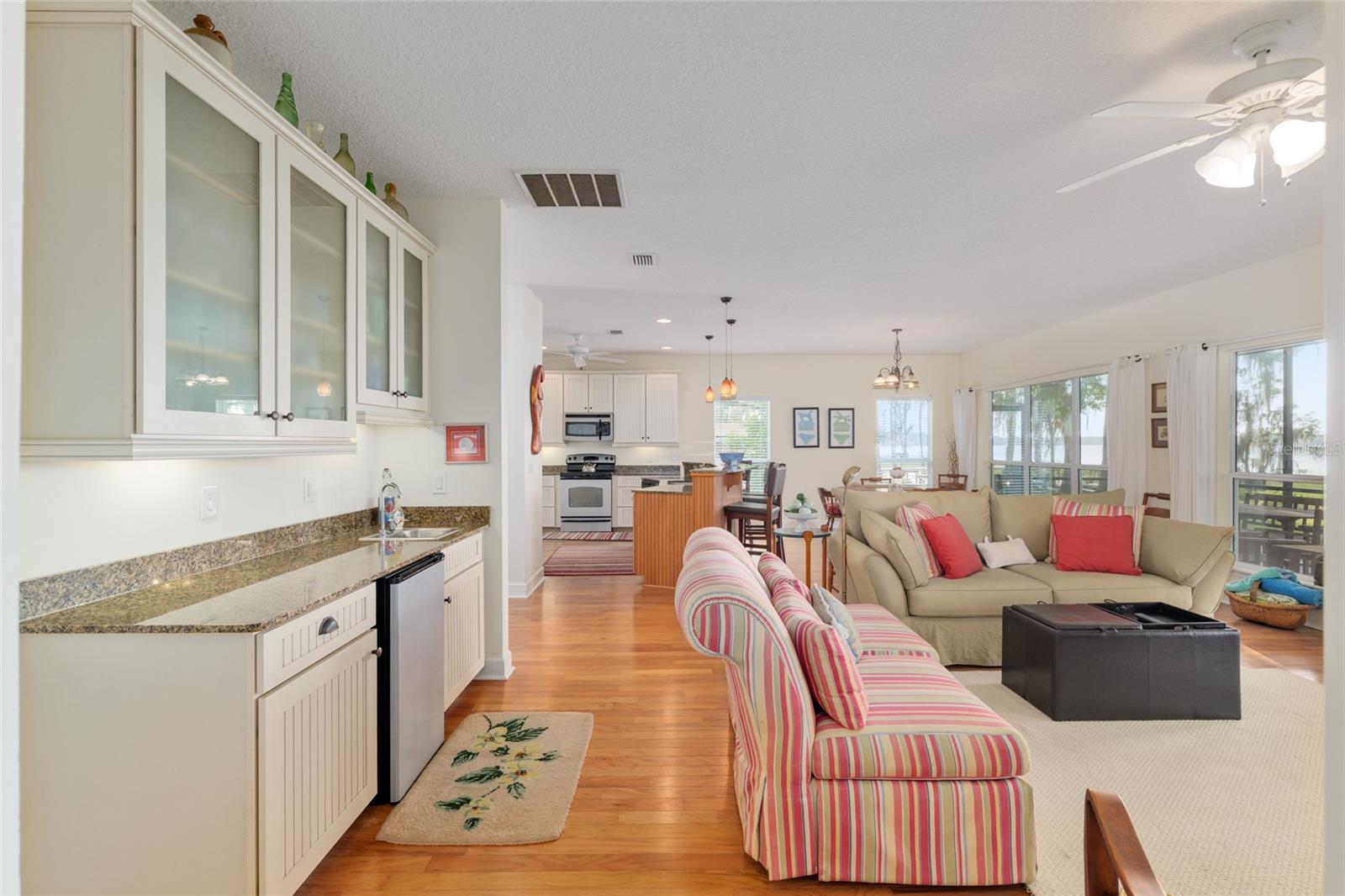 Image 30 of 100 For 2499 30th Street