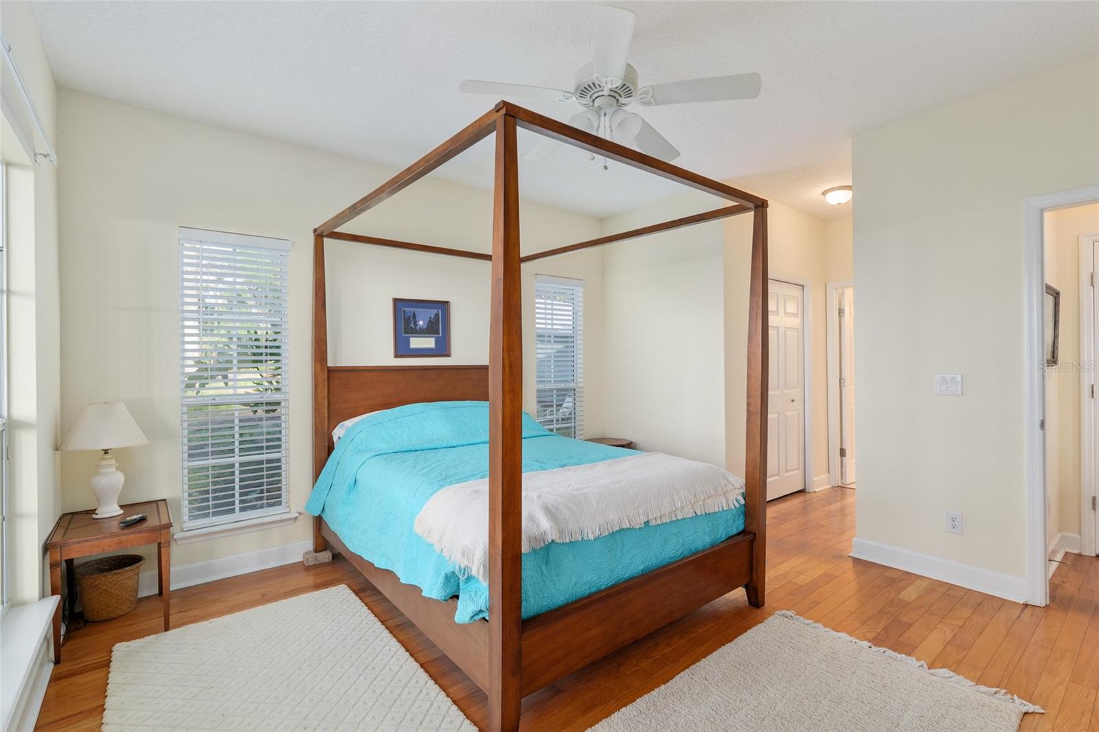 Image 33 of 100 For 2499 30th Street