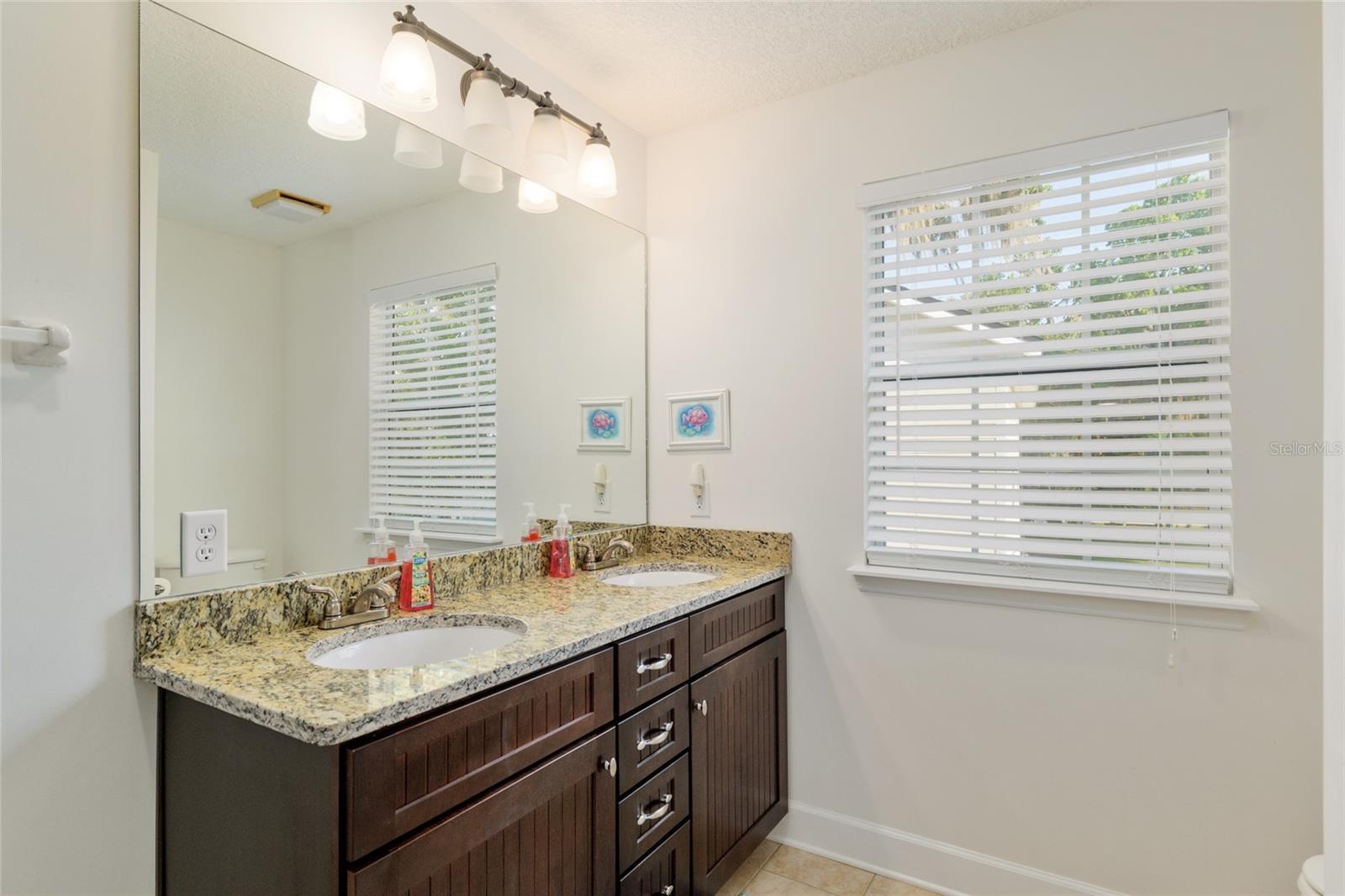 Image 61 of 100 For 2499 30th Street