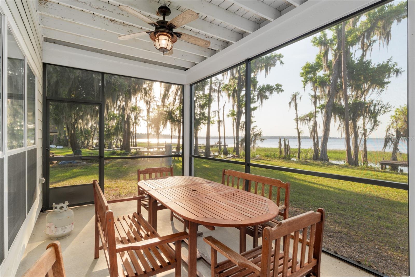 Image 68 of 100 For 2499 30th Street