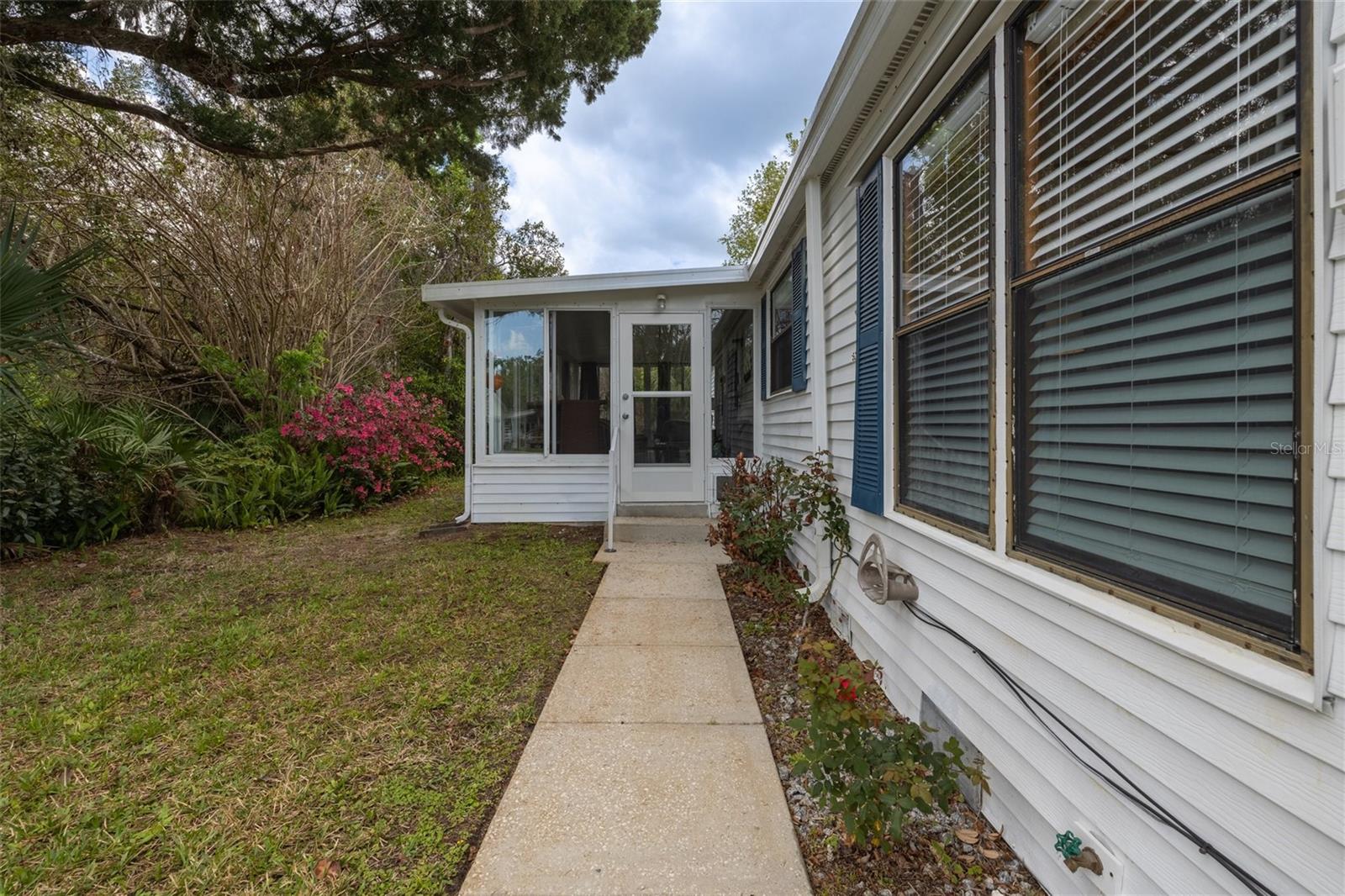 Image 31 of 64 For 412 Schooner Avenue