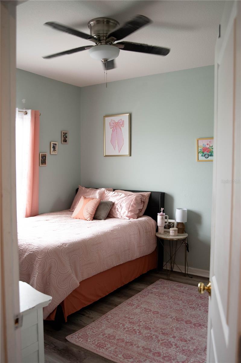 Image 17 of 26 For 3021 Blue Shores Way