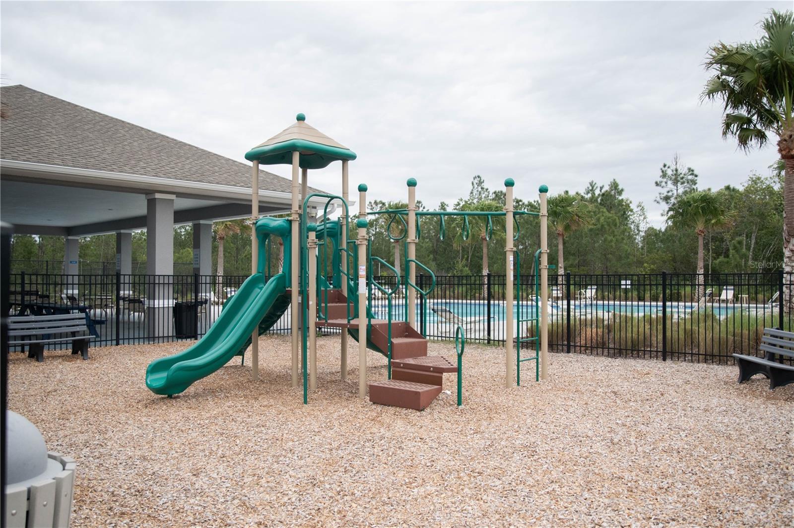 Image 25 of 26 For 3021 Blue Shores Way