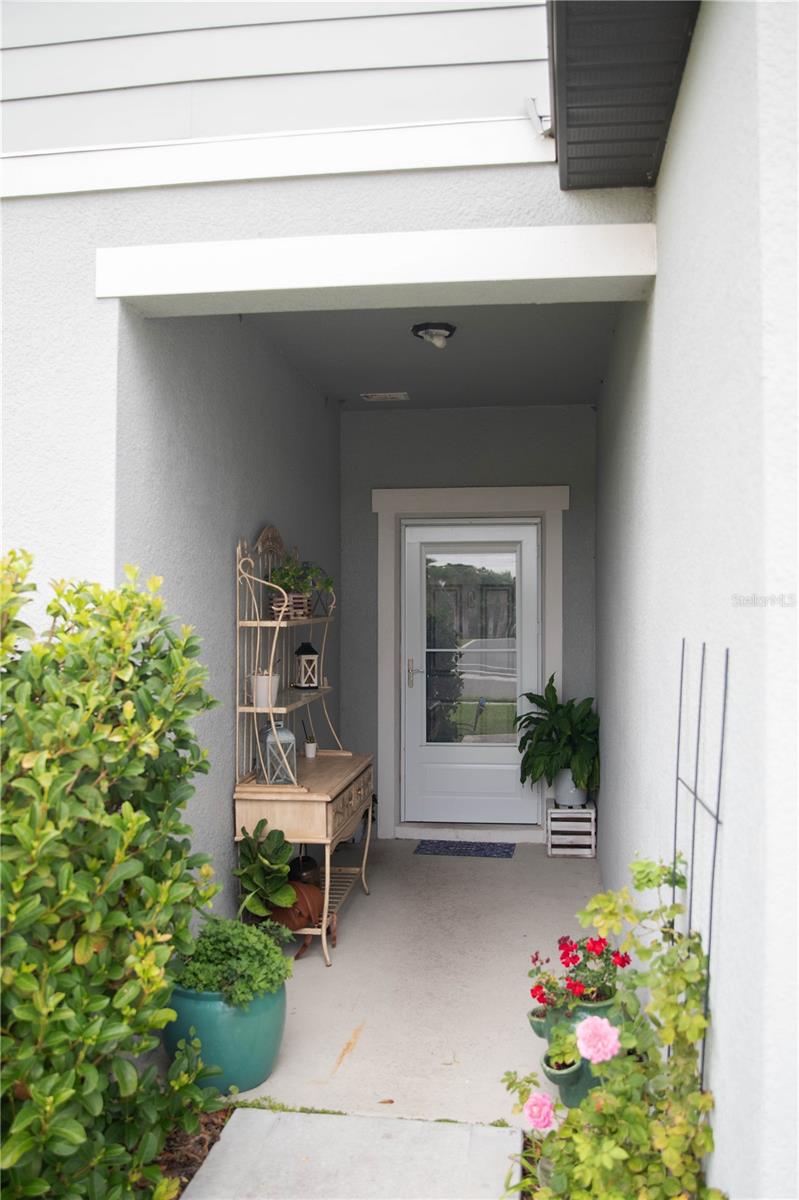 Image 3 of 26 For 3021 Blue Shores Way