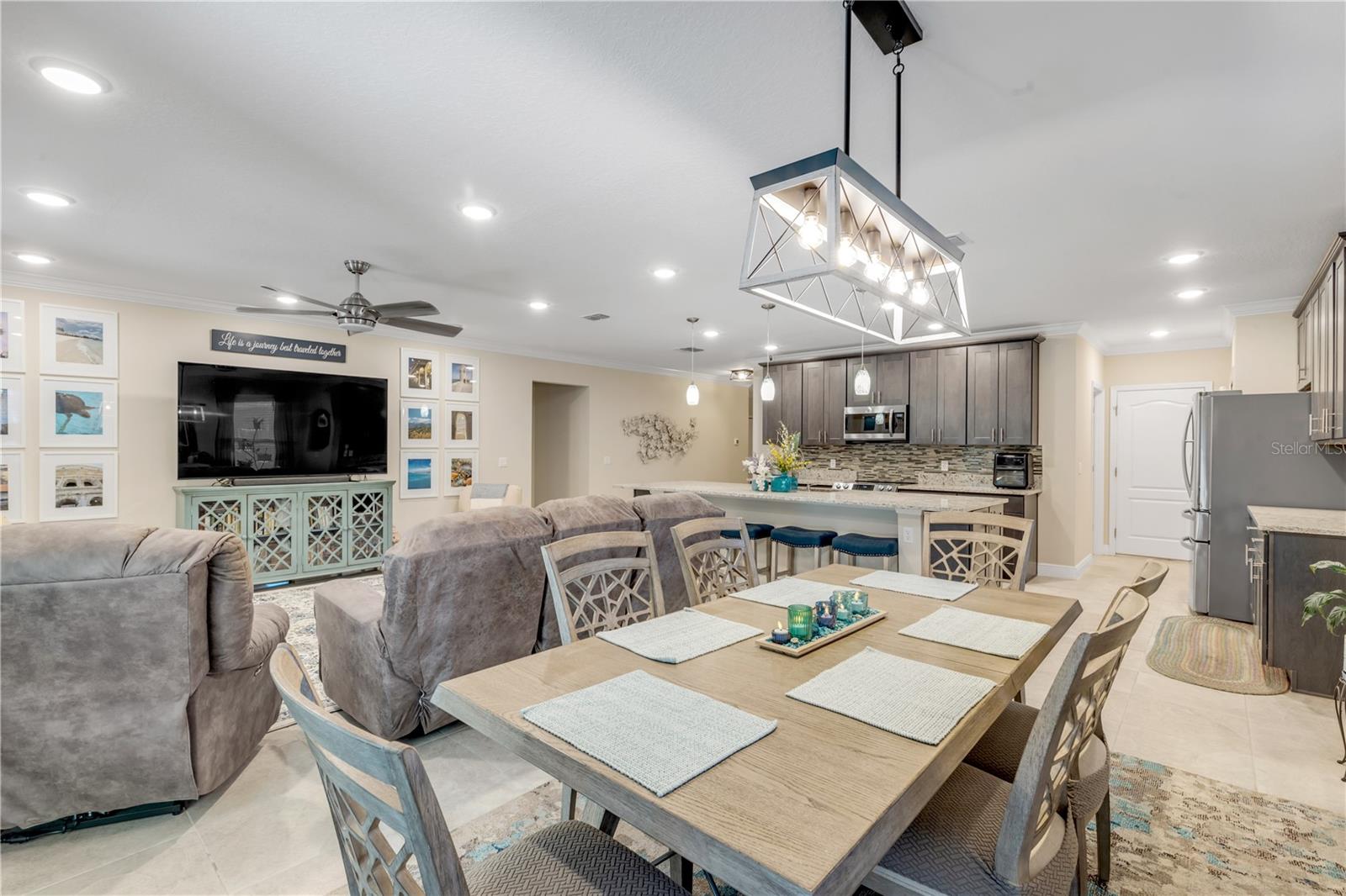 Image 10 of 42 For 2504 Lime Tree Drive